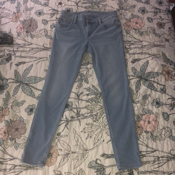 Old navy skinny light wash jeans - Picture 2 of 5